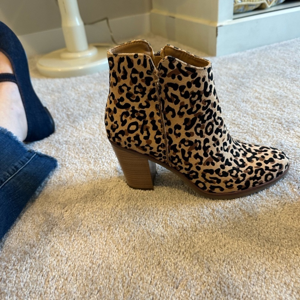 Maurice’s Tan and Black Leopard Print Boots - Picture 5 of 8